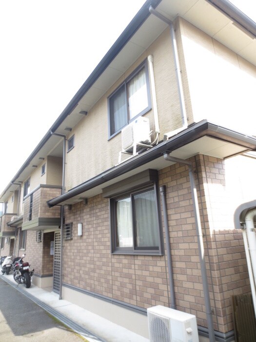 シャルマンの物件外観写真