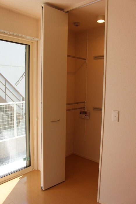 アゴーラ針中野の物件内観写真