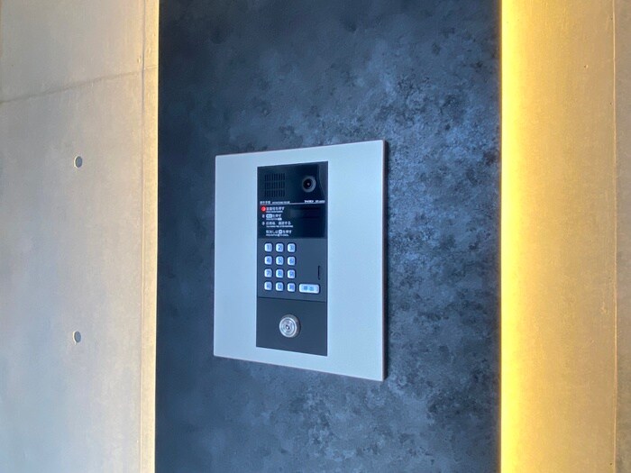 THEGARNETSUITERESIDENCE西七条の物件外観写真