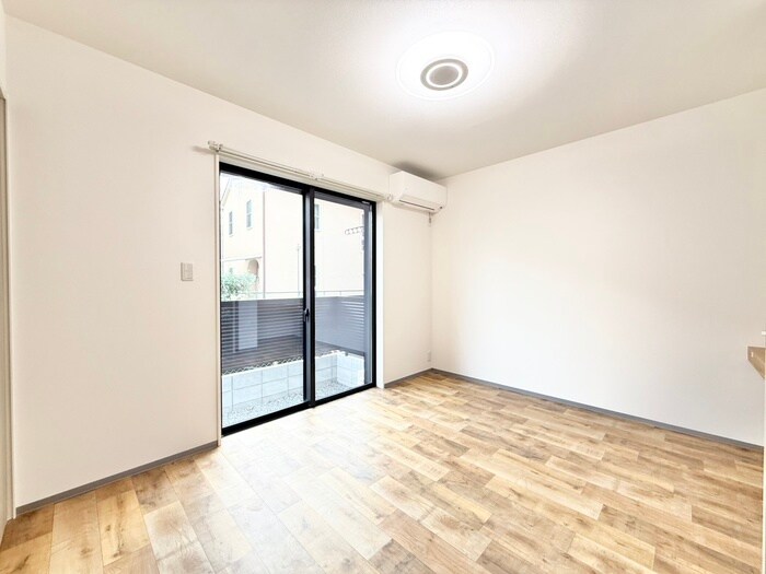 リーブルコート西裏の物件内観写真