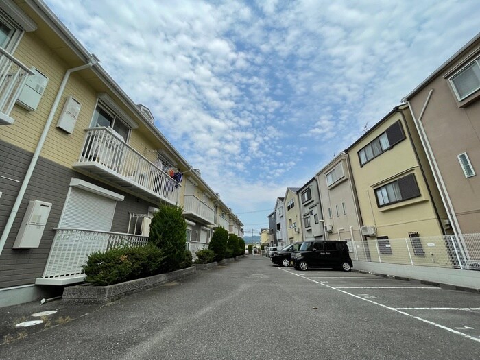 西岡ハイツ２ A棟の物件外観写真