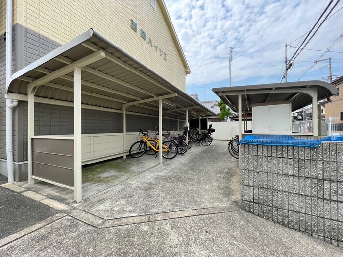 西岡ハイツ２ A棟の物件外観写真