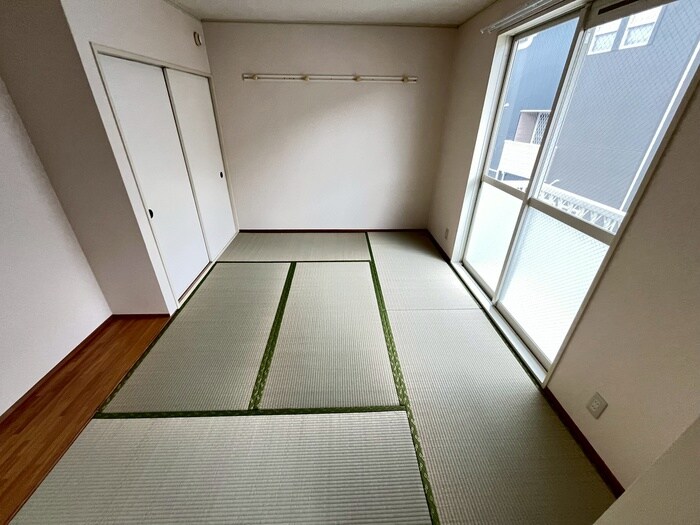 西岡ハイツ２ A棟の物件内観写真