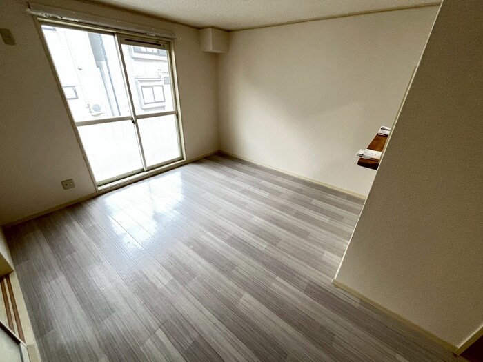 西岡ハイツ２ A棟の物件内観写真