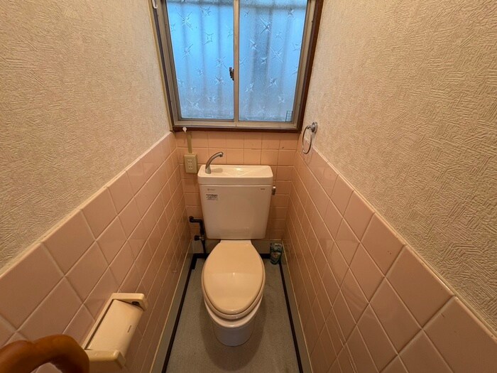 秀栄マンションの物件内観写真