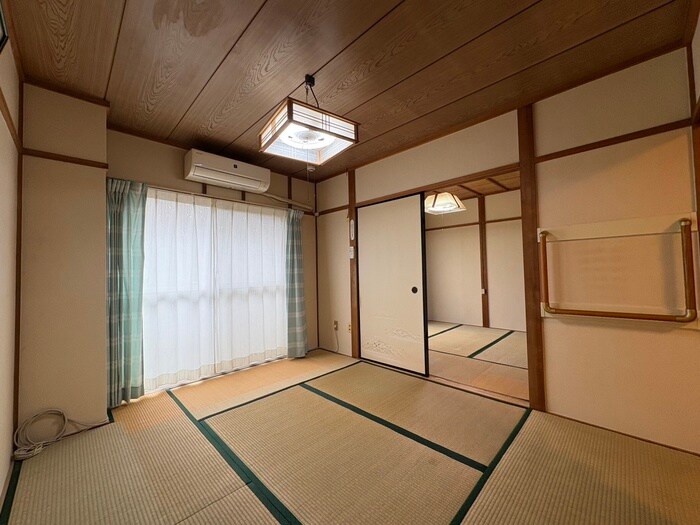 秀栄マンションの物件内観写真