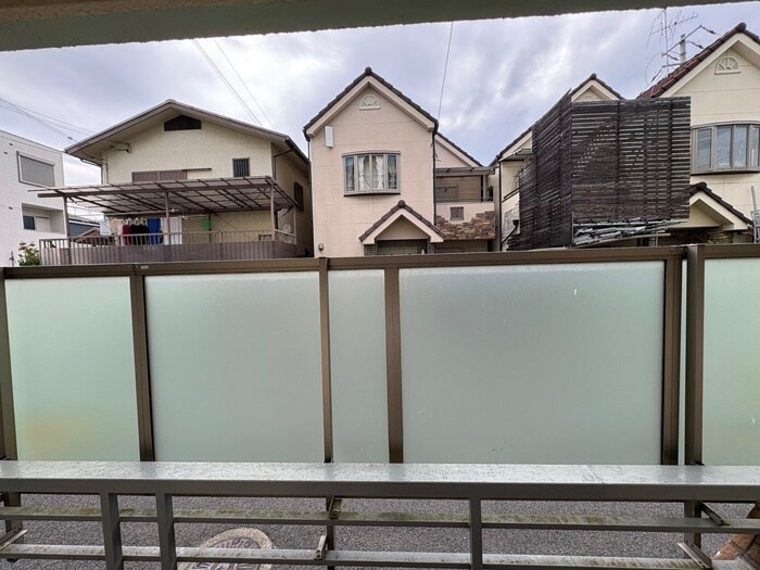 秀栄マンションの物件内観写真