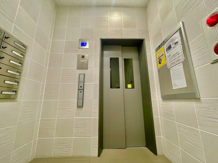 Room 結　豊中駅前の物件外観写真