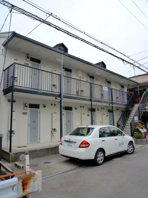 ファミーユ宮野の物件外観写真