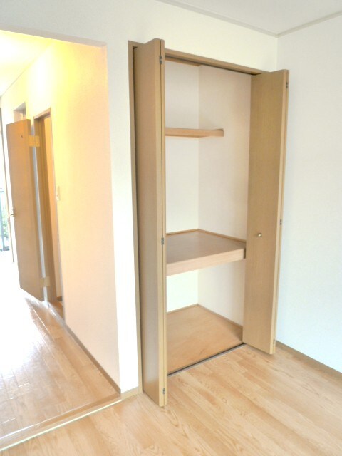 ファミーユ宮野の物件内観写真