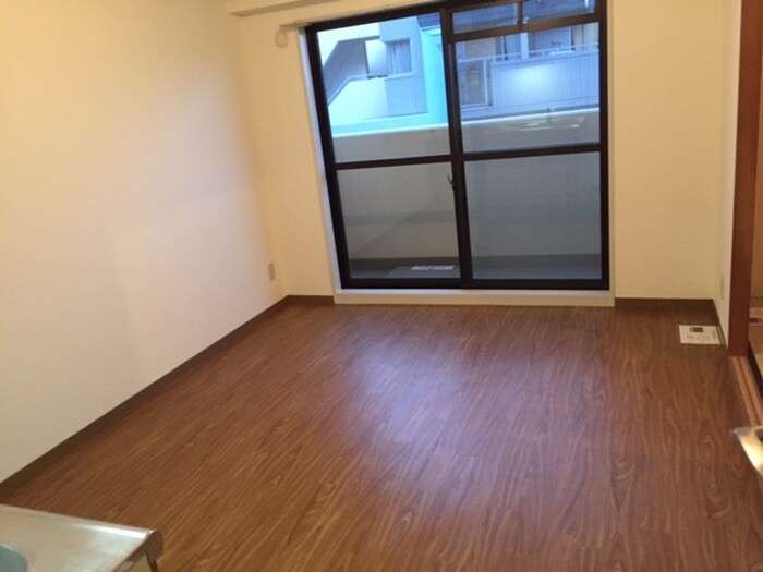 秀栄ハイツ武庫之荘の物件内観写真