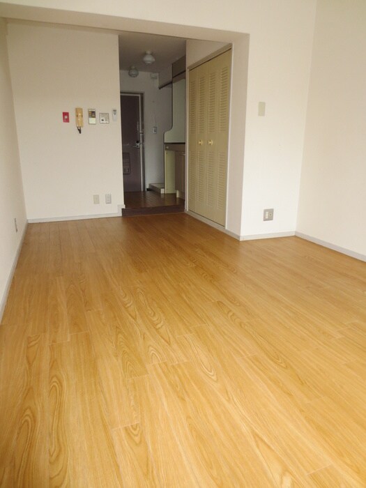 ヴィラトリアンの物件内観写真