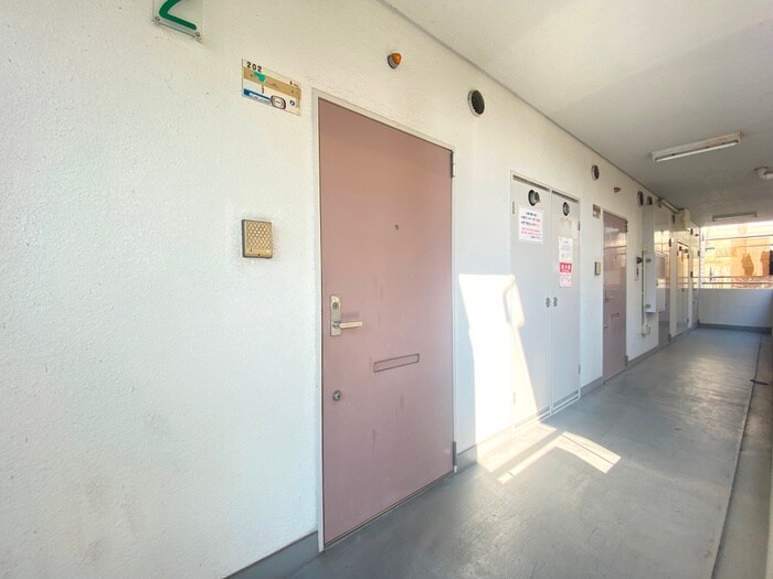 ヴィラトリアンの物件外観写真