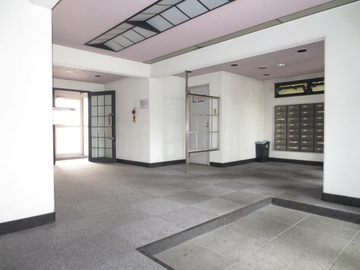 レオ松本の物件外観写真