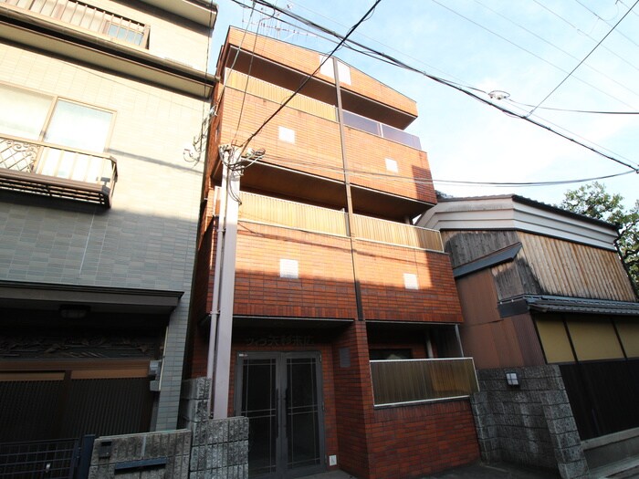 ヴィラ矢杉末広の物件外観写真