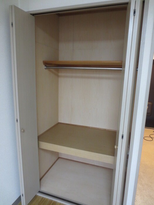 ヴィラ矢杉末広の物件内観写真