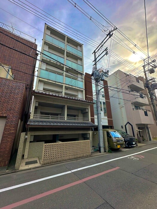 パサ－ジュ二条城東の物件外観写真