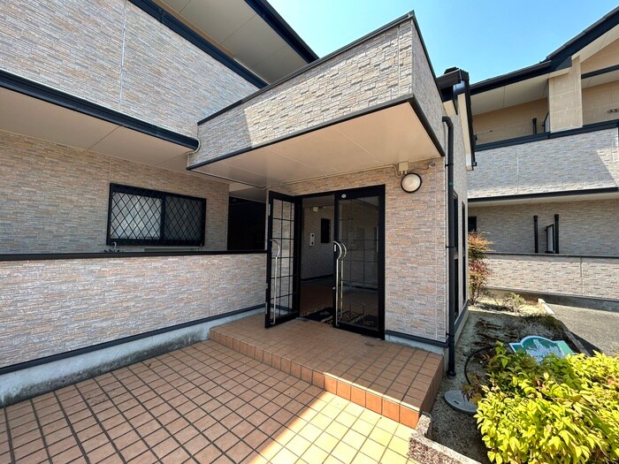 マーベラスの物件外観写真