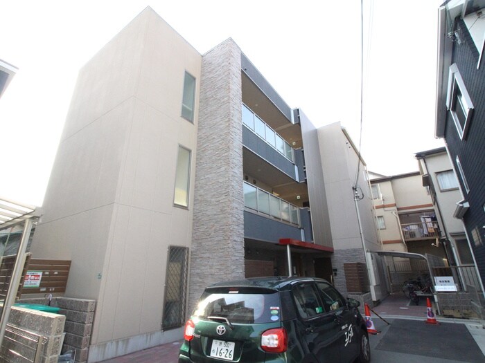 プランドール大浜の物件外観写真