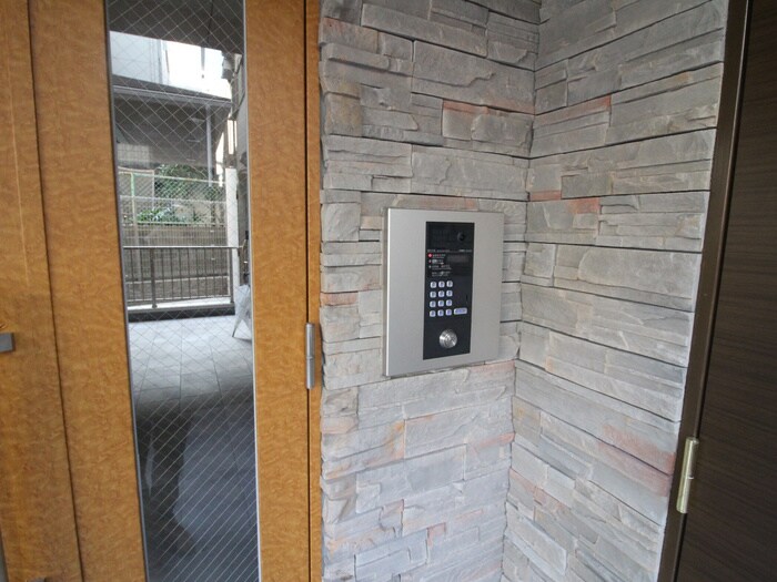 プランドール大浜の物件外観写真