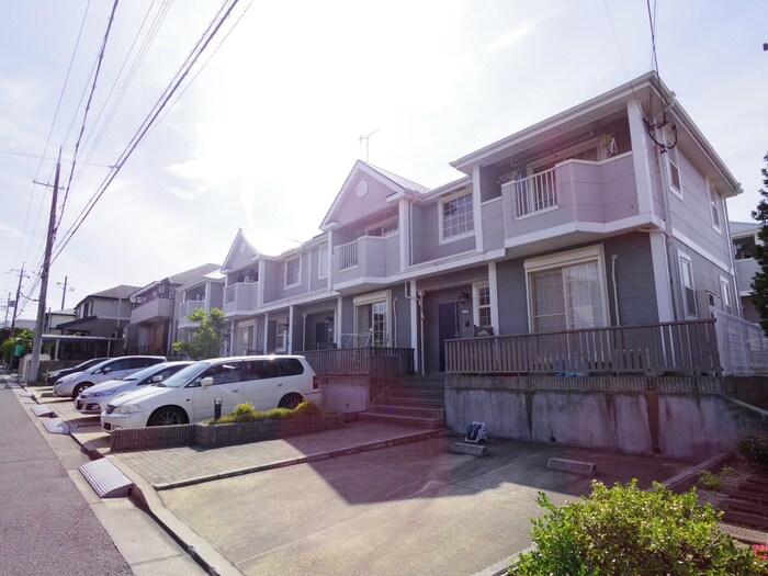 花住坂ガ－デン弐番館の物件外観写真