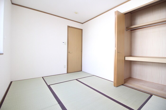 花住坂ガ－デン弐番館の物件内観写真