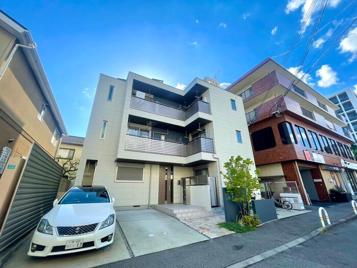 ＡＲＧＯ　ＡＳＨＩＹＡの物件外観写真