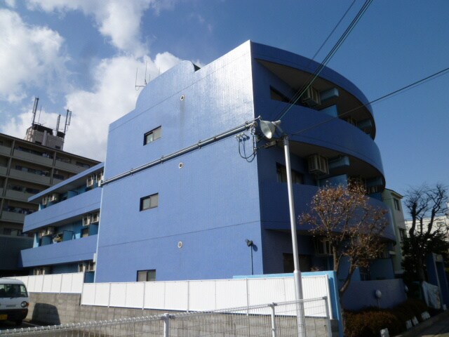 ドルミマンションの物件外観写真