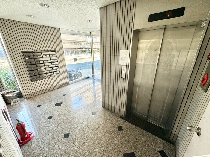 ベルビュー３番館の物件外観写真