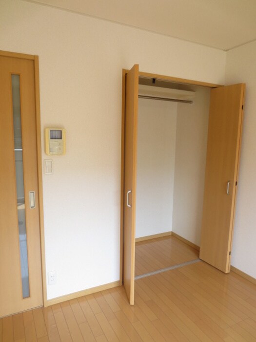 ラルゴ忍ケ丘の物件内観写真