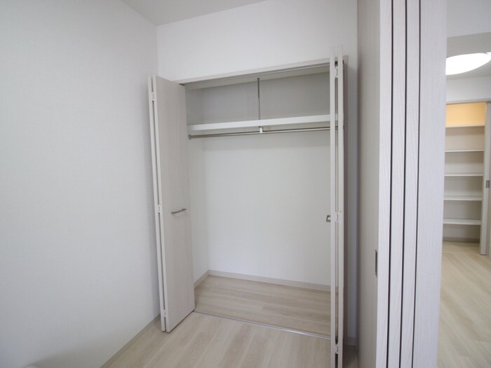 ふぁみーゆ服部天神の物件内観写真