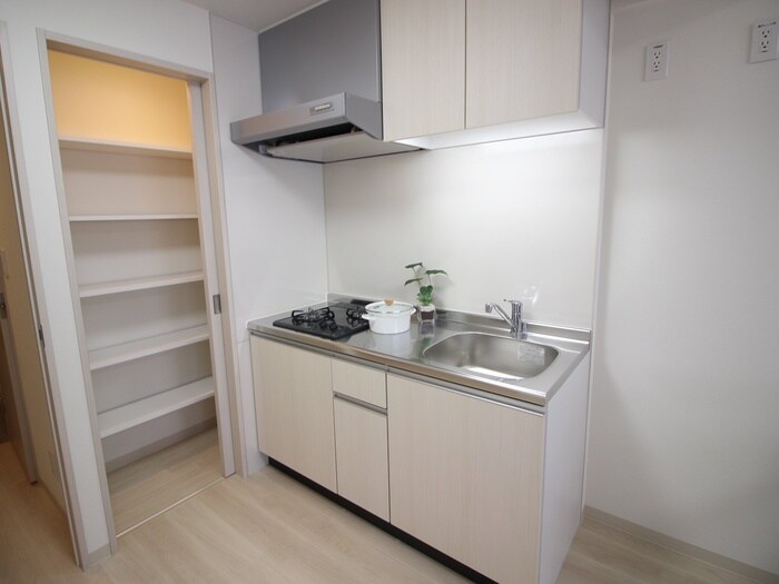 ふぁみーゆ服部天神の物件内観写真