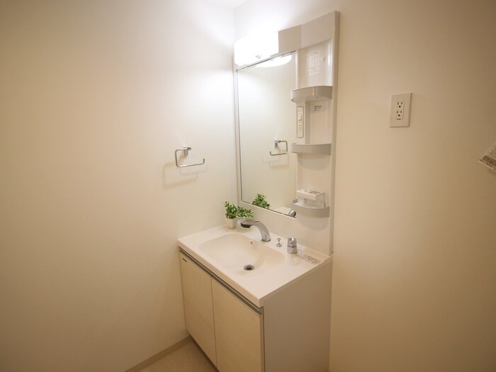 ふぁみーゆ服部天神の物件内観写真