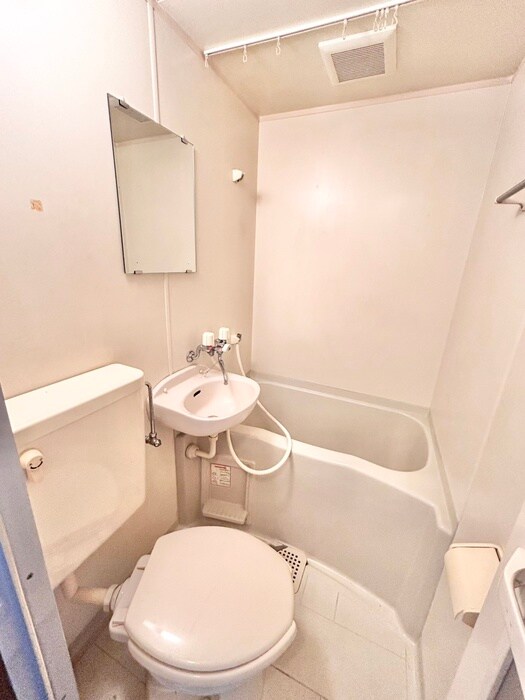 石原ハイツの物件内観写真