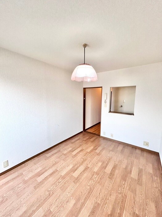 石原ハイツの物件内観写真