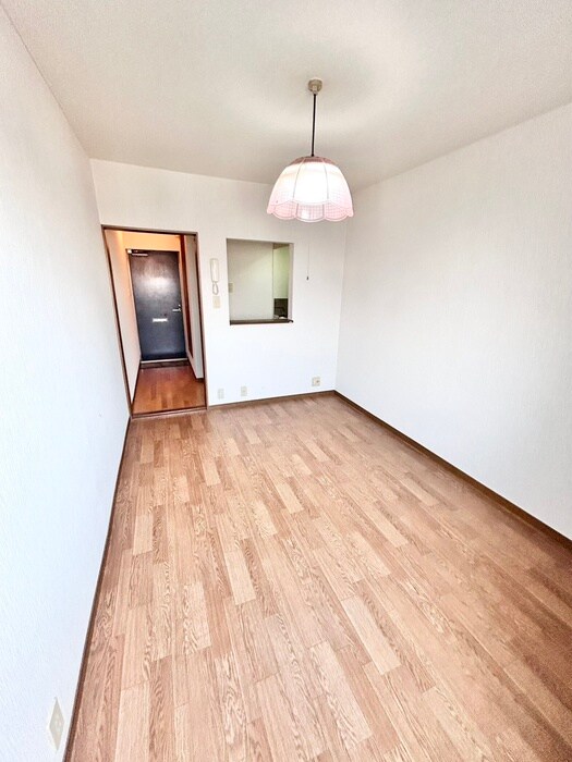 石原ハイツの物件内観写真