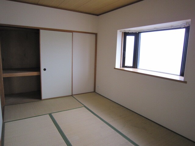 ファミ－ル安倉の物件内観写真