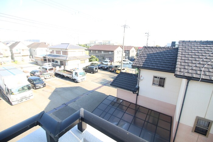 ファミ－ル安倉の物件内観写真