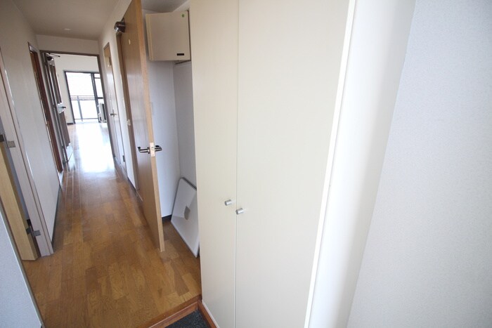 ファミ－ル安倉の物件内観写真