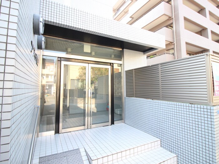 ソフィア服部の物件外観写真