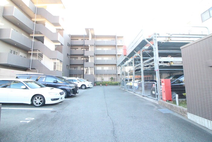 イ－グル山手の物件外観写真