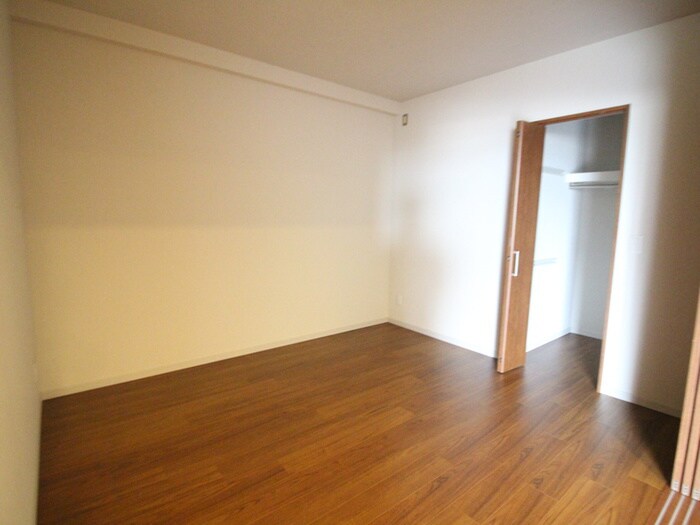 イ－グル山手の物件内観写真