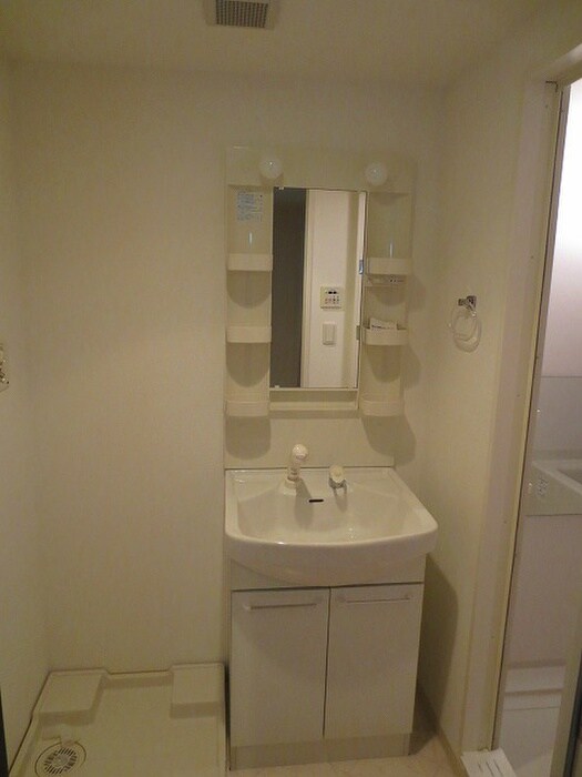 ＷＧＢ江坂の物件内観写真