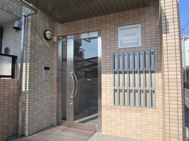 ジュリア塚口の物件外観写真