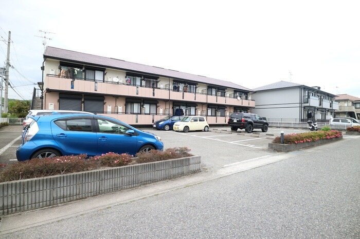 ベルセゾンミキの物件外観写真