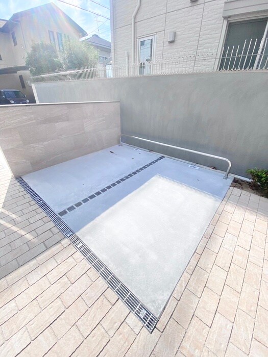 ラ　ヴィータ鳳の物件外観写真