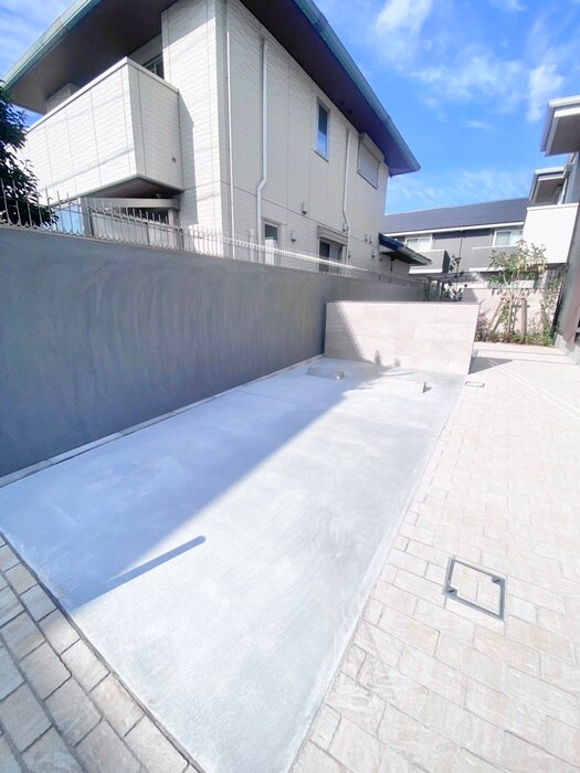 ラ　ヴィータ鳳の物件外観写真