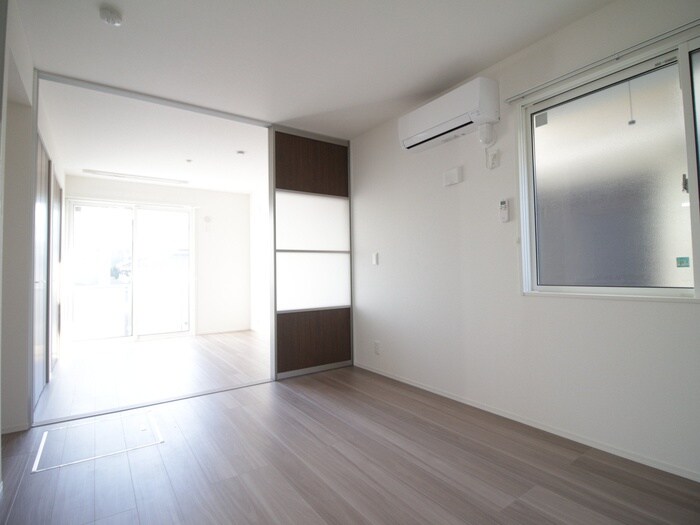 LAUREUS KUGA (ローレウス陸)の物件内観写真