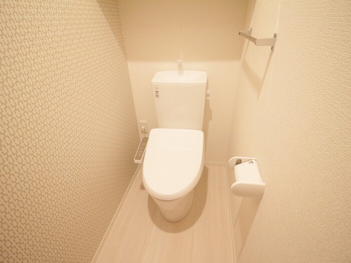 LAUREUS KUGA (ローレウス陸)の物件内観写真