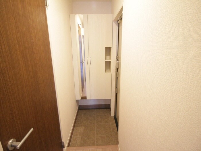 LAUREUS KUGA (ローレウス陸)の物件内観写真